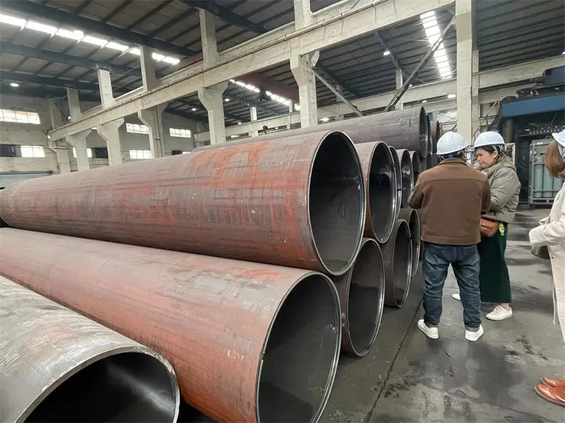 Customer visiting at workshop